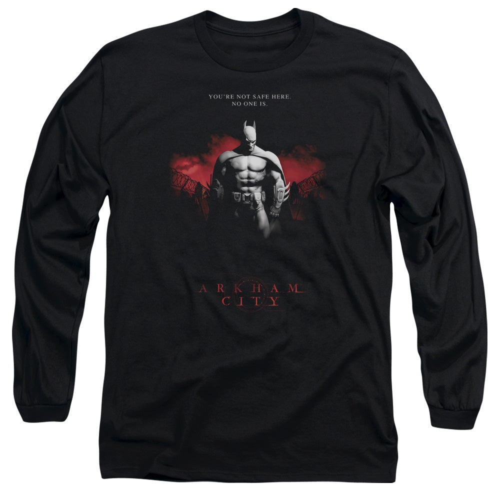 Arkham City - Standing Strong - Long Sleeve Adult 18/1 - Black T-shirt