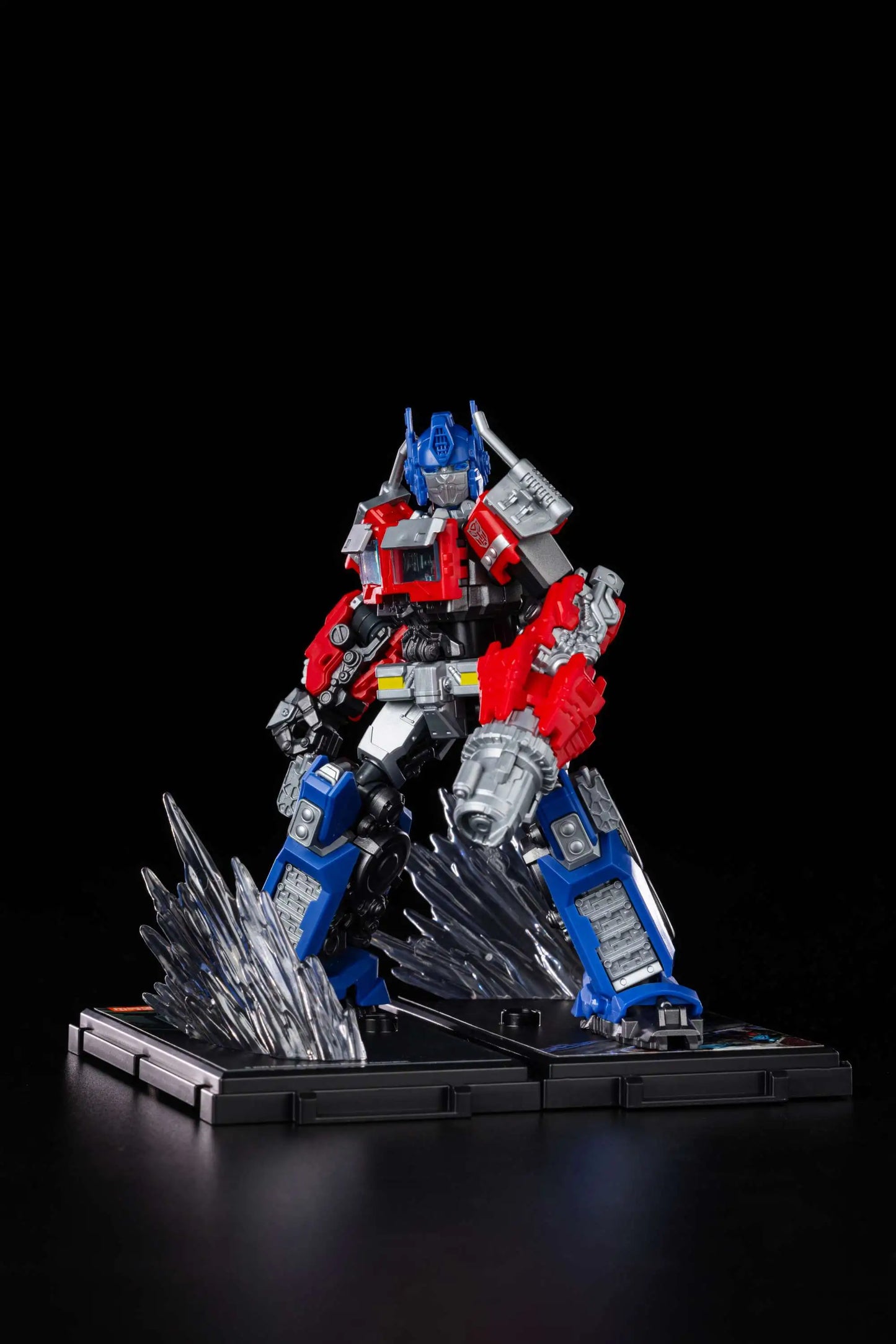 Blokees Transformers Classic Class Optimus Prime