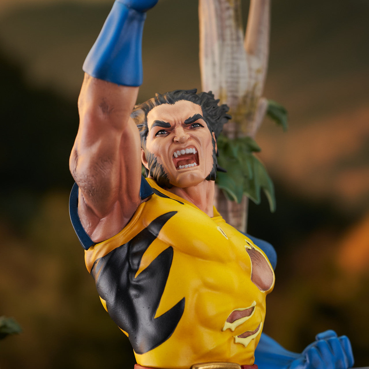 Marvel Gallery Comic Wolverine 90s PVC Statue